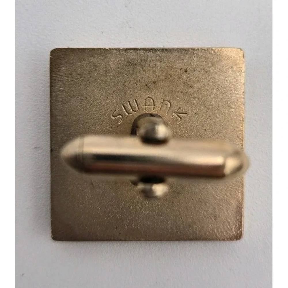 Vintage SWANK Golf Tone Cufflinks Square Wavy Lines‎ Retro Pair Gilt Brass Class